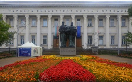 保加利亚索菲亚国家图书馆侧边图片
