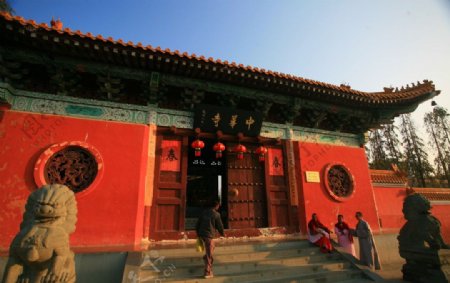 尼泊尔兰比尼中华寺图片
