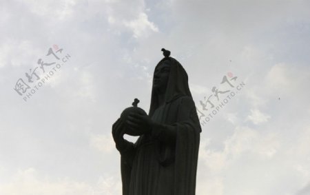 越南胡志明教堂雕像图片