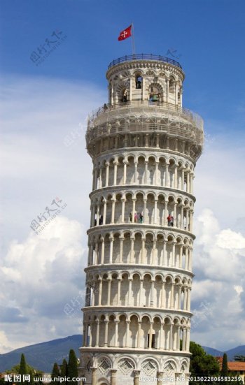 意大利的比萨斜塔图片