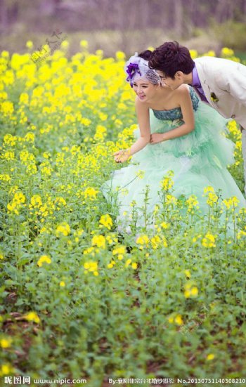 婚纱摄影韩式婚纱图片