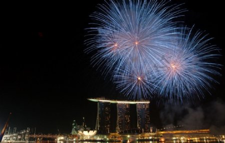 新加坡海滨湾节日之夜图片
