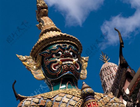泰国人身鸟头雕像图片