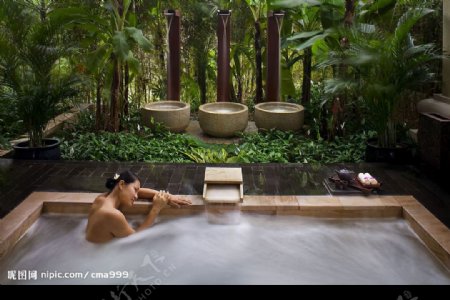 瑜伽休闲沐浴水池水疗图片