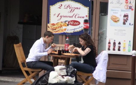 欧洲街边食客图片