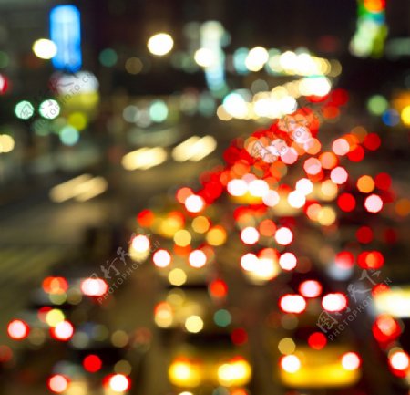 都市车灯夜景图片