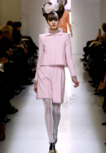 2011春夏Chanel香奈儿秀场图图片
