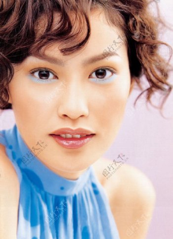 日本护肤品彩妆女性人物模特图片