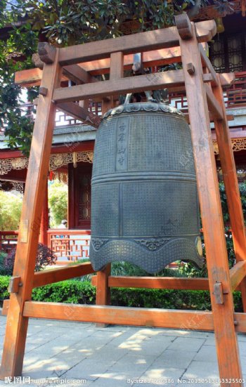 寒山寺的钟图片