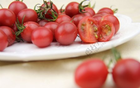 小番茄圣女果水果图片