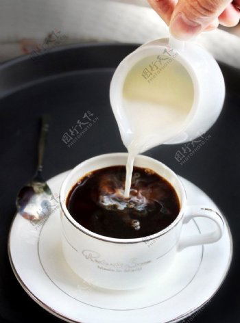 美式黑咖啡图片