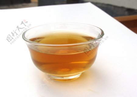 玻璃杯甘泰茶图片
