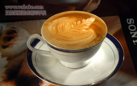 拉花咖啡花式咖啡图片