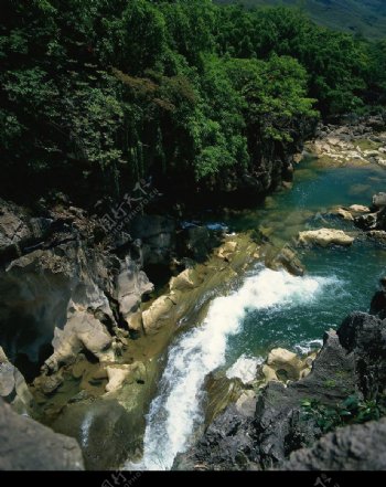 高清风景照清溪自然12瀑布图片