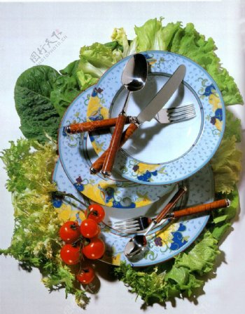 蔬菜与餐具照片图片