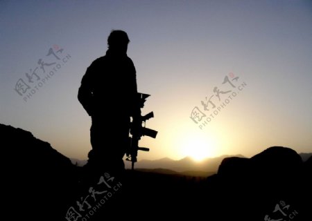 伊拉克士兵图片