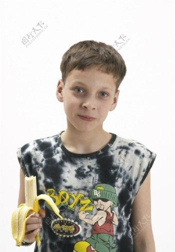 吃香蕉的孩子图片