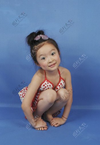 最漂亮美丽的小姑娘漂亮儿童漂亮儿童幼儿小孩人物图库摄影300DPIJPG儿图片