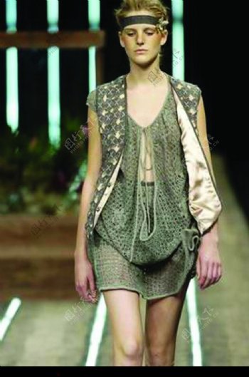 里约热内卢2004女装秋冬新品发布会0134