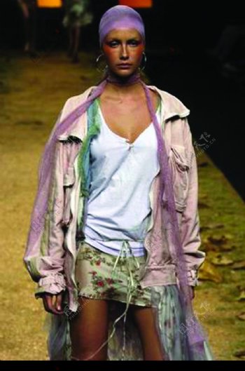 里约热内卢2004女装秋冬新品发布会0171