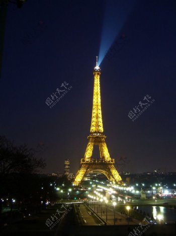 埃菲尔铁塔夜景