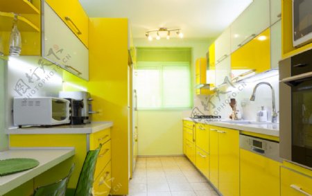 时尚简约风开放式厨房高清摄影图