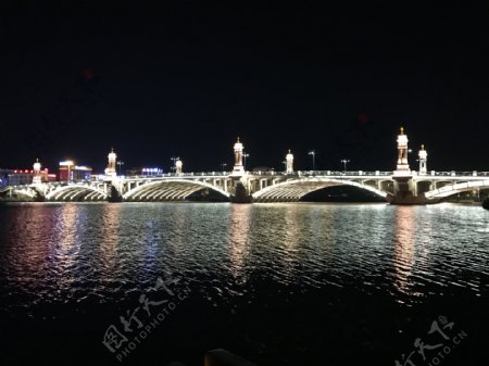 兴盛桥夜景