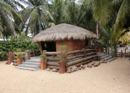 稻草木屋