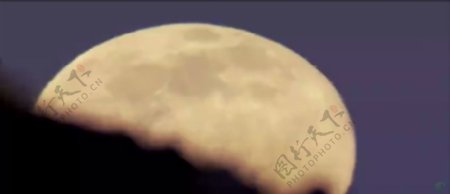 月亮升起特写高清实拍视频素材
