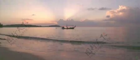 海面上的小船风光美景高清实拍视频素材