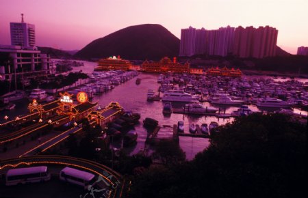 傍晚时的香港城市风光图片