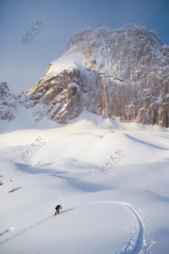 高山划雪高清摄影素材图片