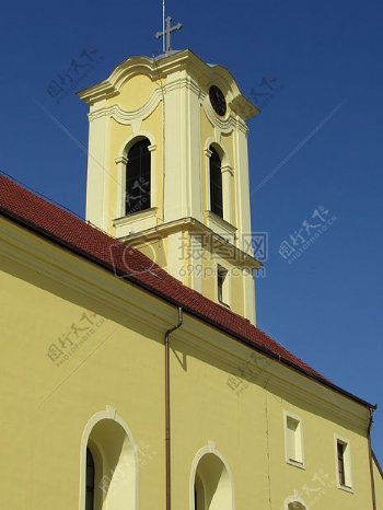 黄色的民族教堂