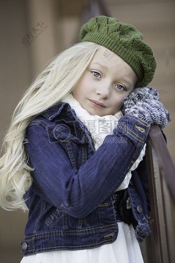 女孩模型年轻脸肖像儿童头发美丽的美女孩