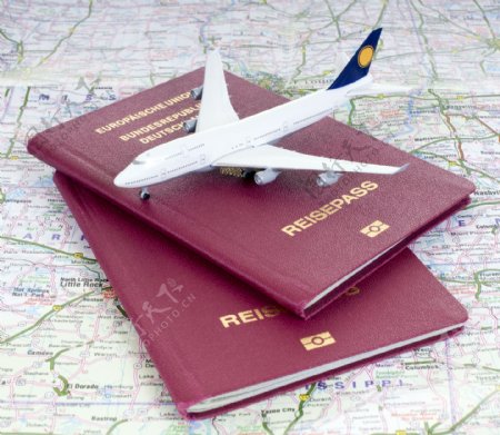 护照上的飞机模型图片