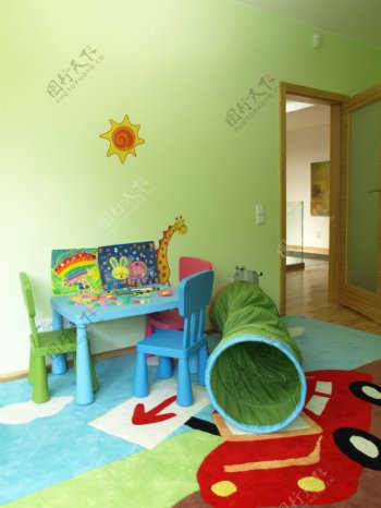 彩色时尚儿童房效果图