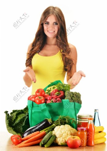 新鲜的蔬菜与女人图片
