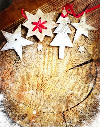 圣诞树卡片与年轮背景图片