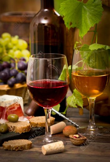 红酒与葡萄酒图片