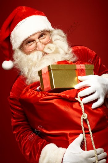 圣诞老人与礼物图片
