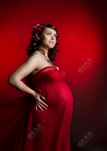 美女孕妇艺术照图片
