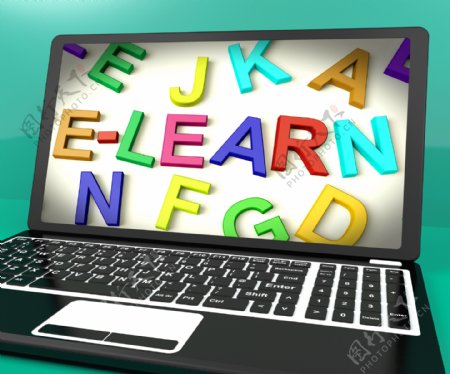 学习在计算机屏幕上显示信息的在线教育