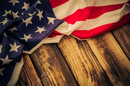 木板与美国国旗背景图片