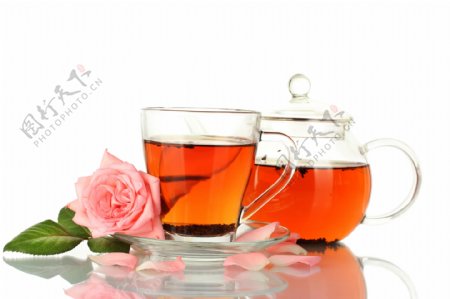 鲜花和茶杯茶壶图片