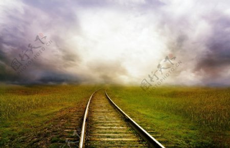 唯美铁路风景图片