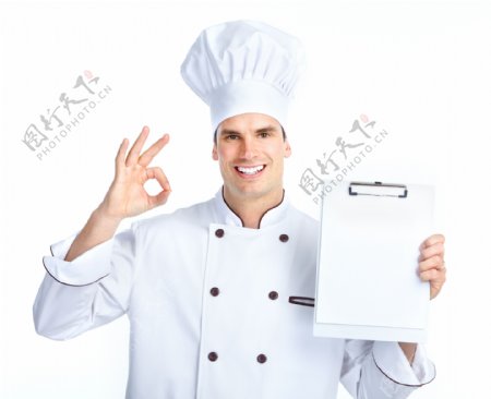 拿着文件夹的厨师图片