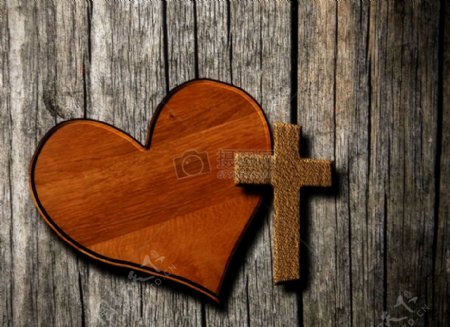 爱心和十字架