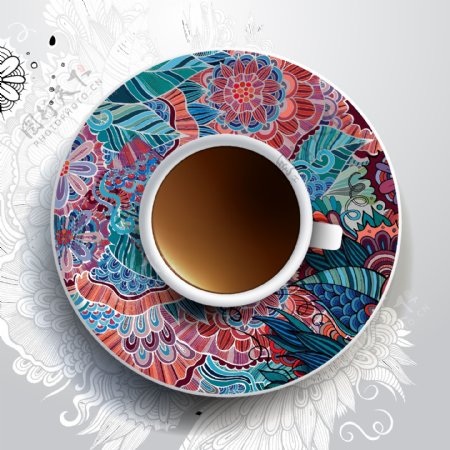 花纹碟子与咖啡