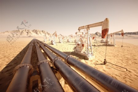 沙漠油田管道图片