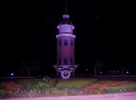 夜空下的钟楼摄影
